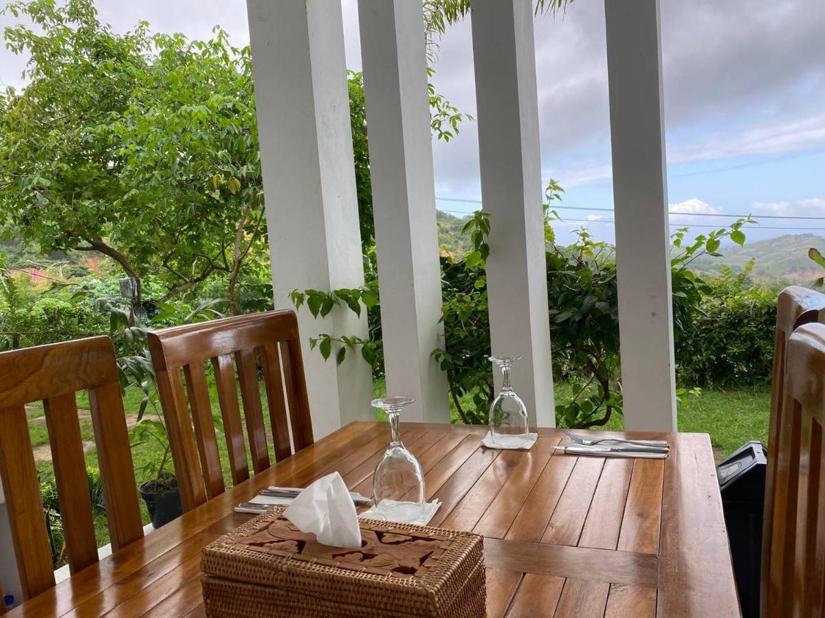 The Hill View Lombok 호텔 Kuta  외부 사진