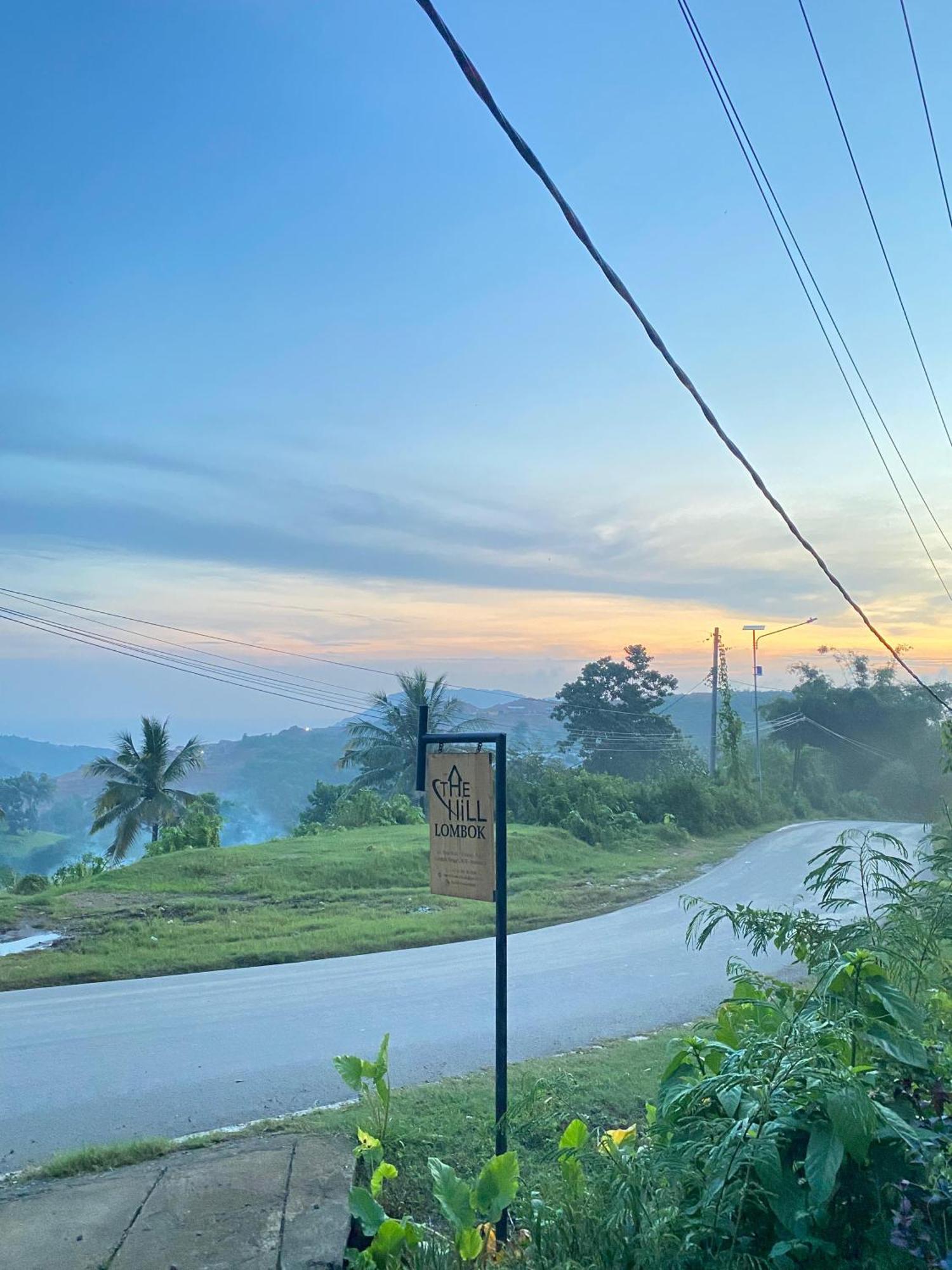 The Hill View Lombok 호텔 Kuta  외부 사진