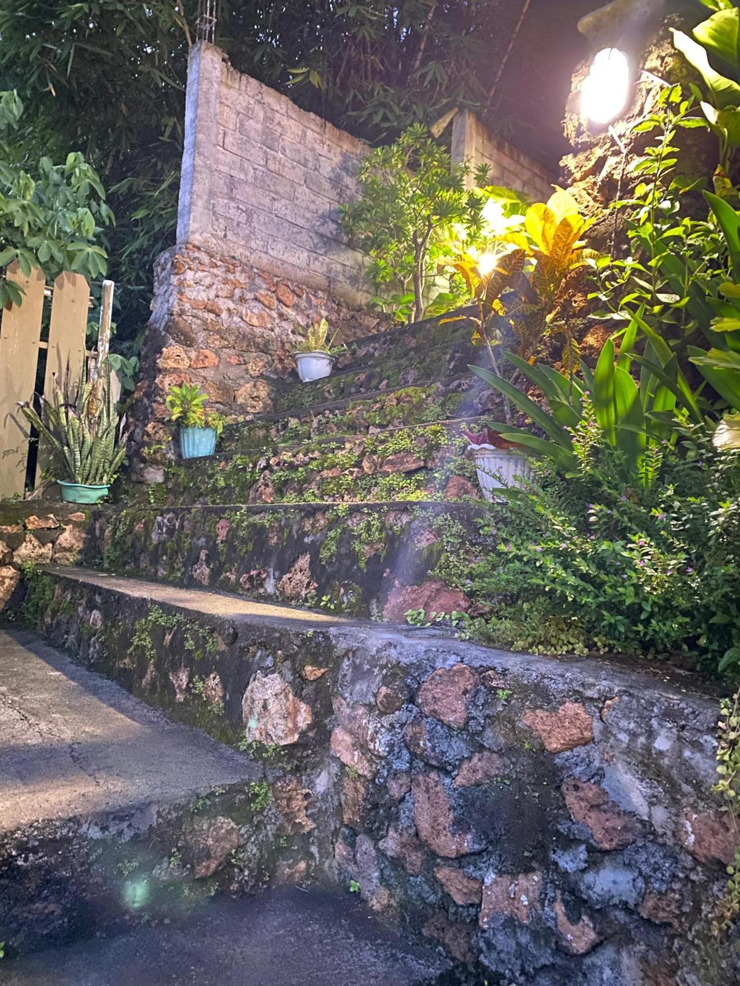 The Hill View Lombok 호텔 Kuta  외부 사진